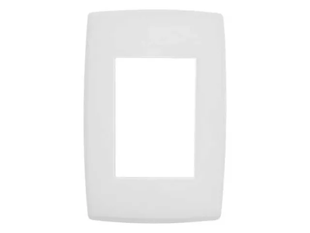 Placa 4x2 para três postos Pialplus+ da marca Pial Legrand